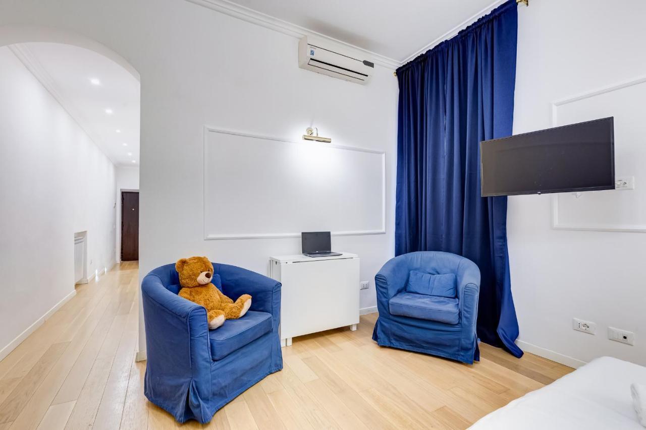 Trevi Fountain Modern Apartment Rome Exterior photo