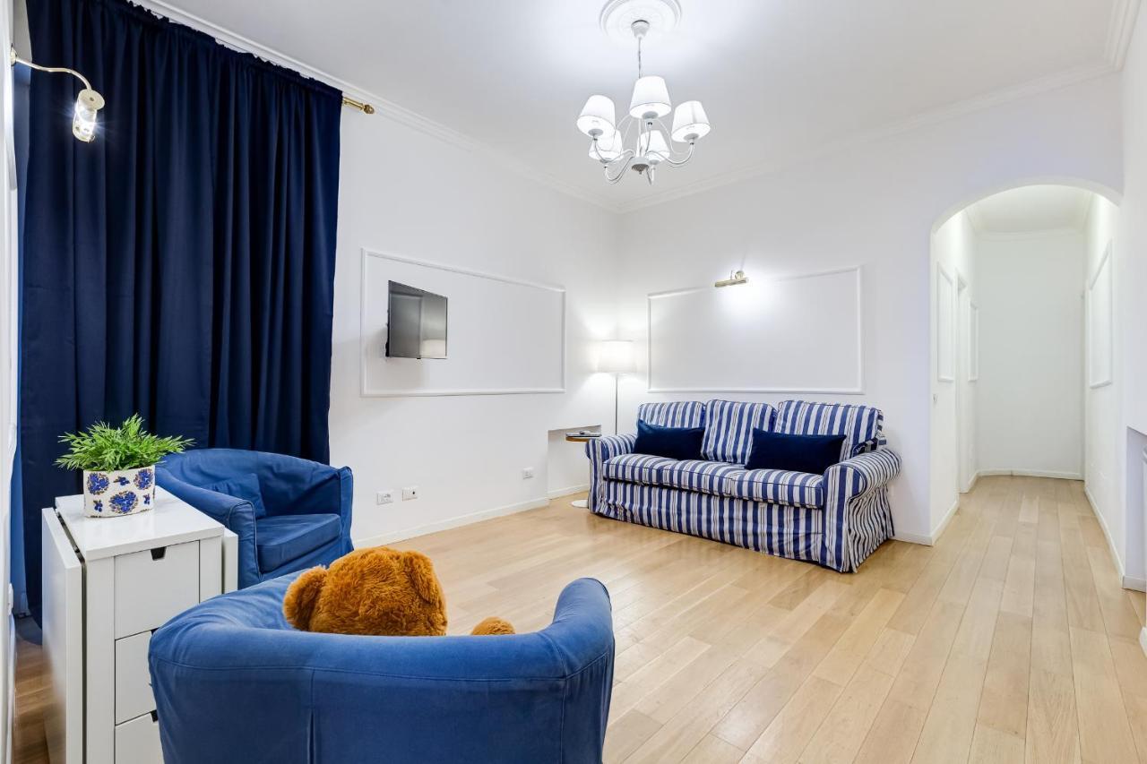 Trevi Fountain Modern Apartment Rome Exterior photo